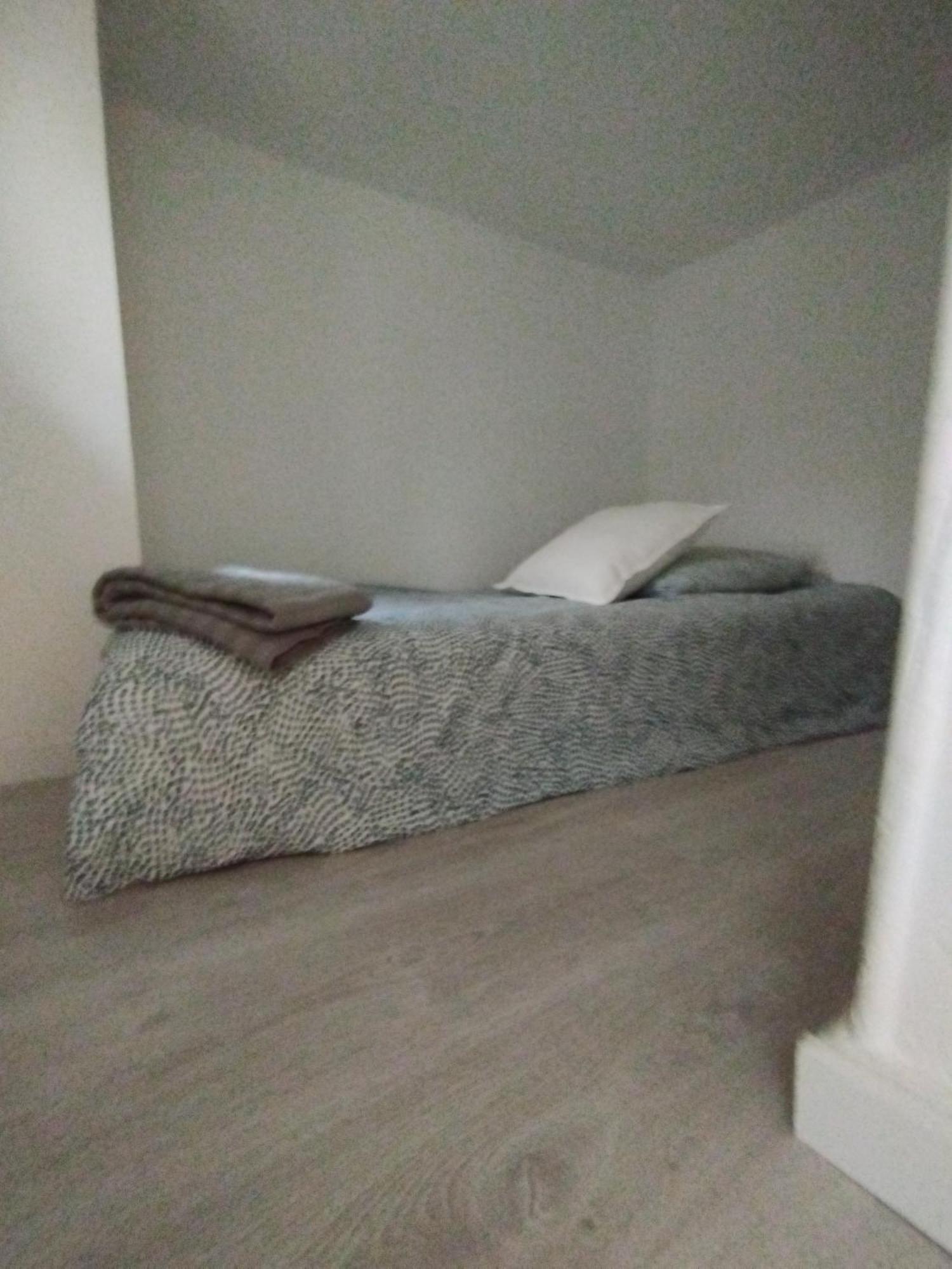 Studio 17M2 St Germain Des Pres Париж Екстериор снимка