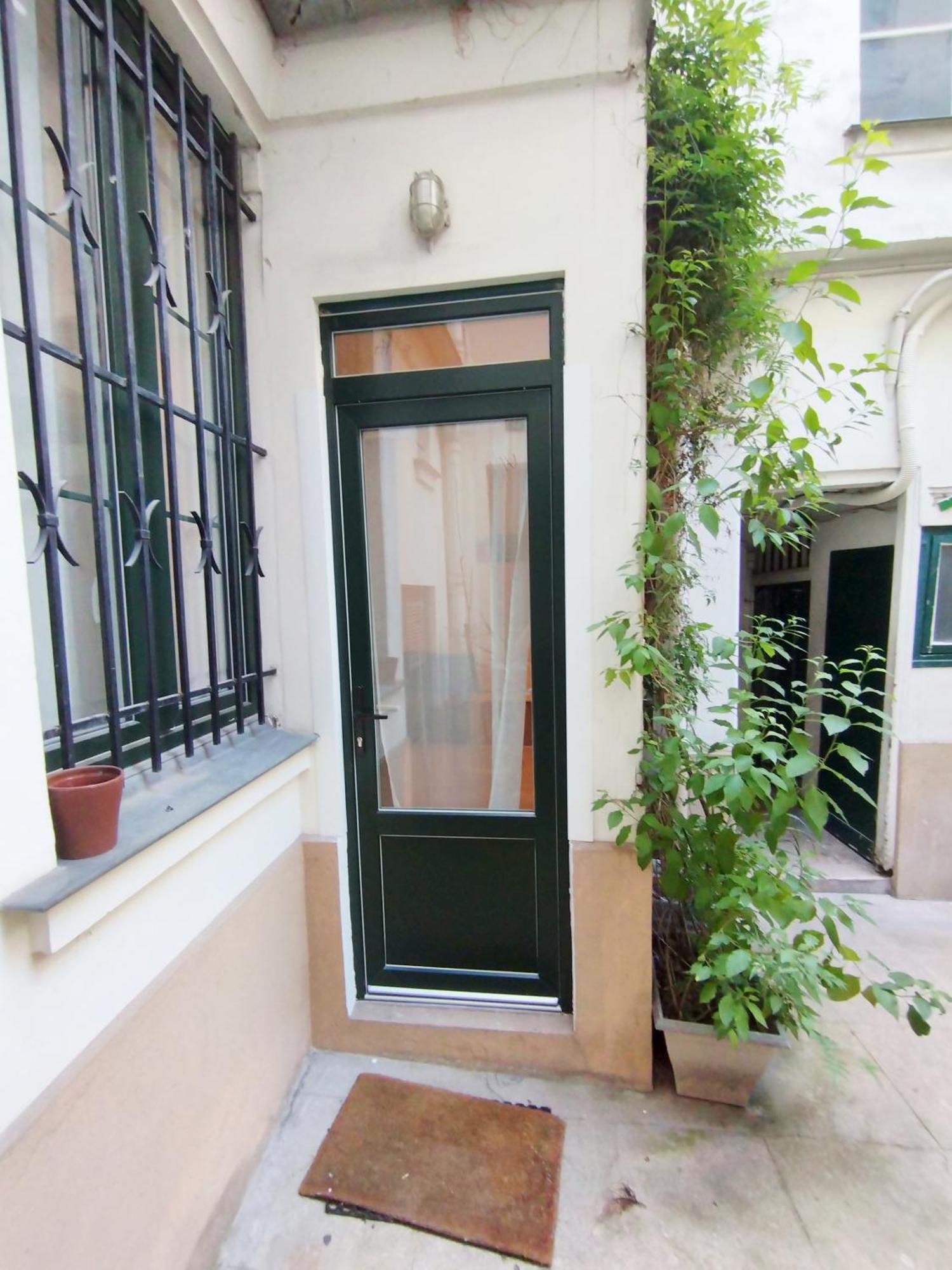 Studio 17M2 St Germain Des Pres Париж Екстериор снимка